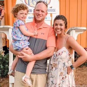 Meet your Posher, Danielle